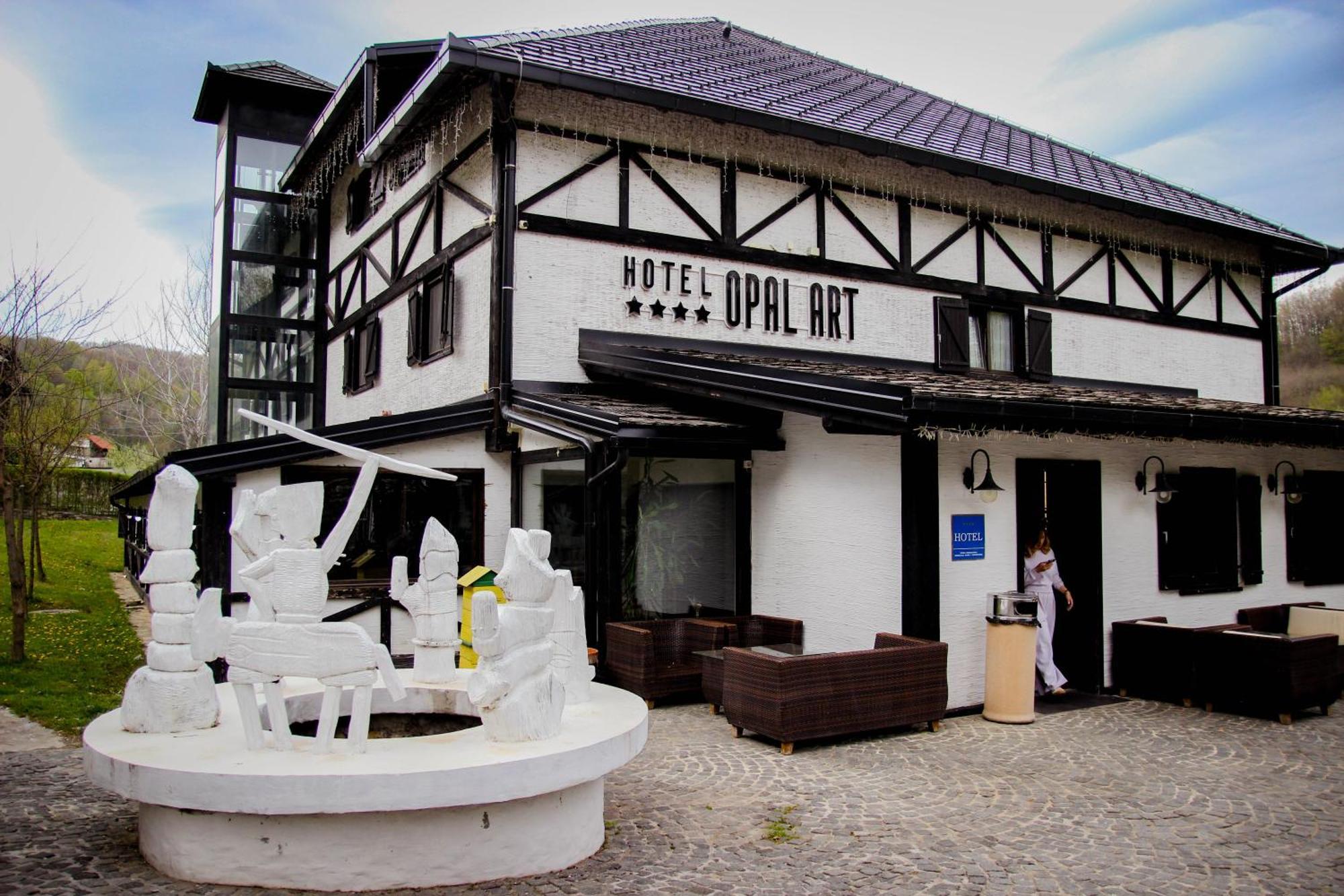 Turisticko Naselje Natura Art-Hotel Opal Art Lohovo 외부 사진