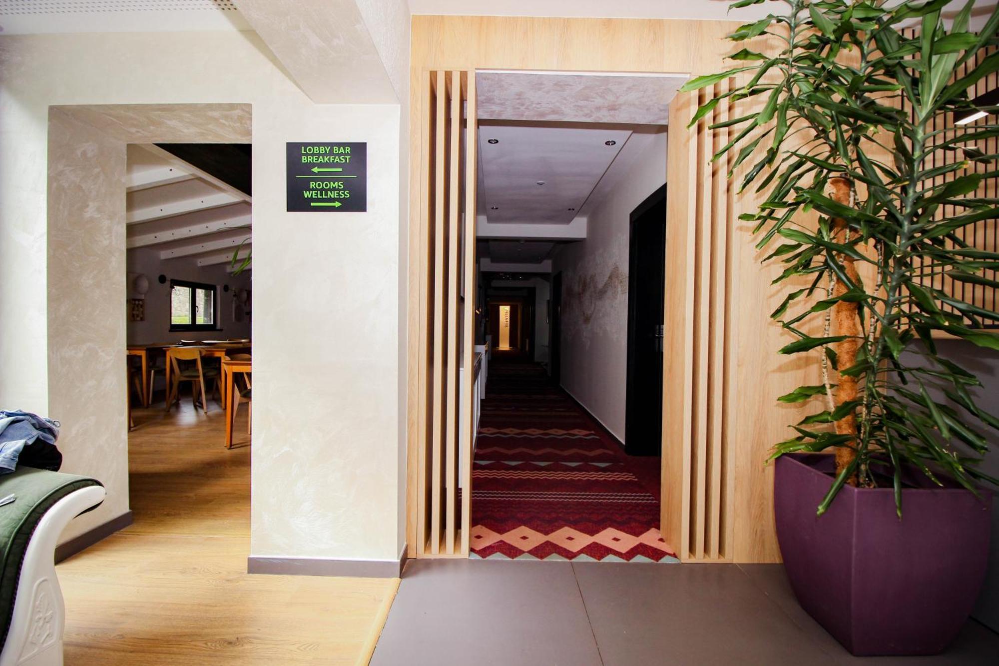 Turisticko Naselje Natura Art-Hotel Opal Art Lohovo 외부 사진